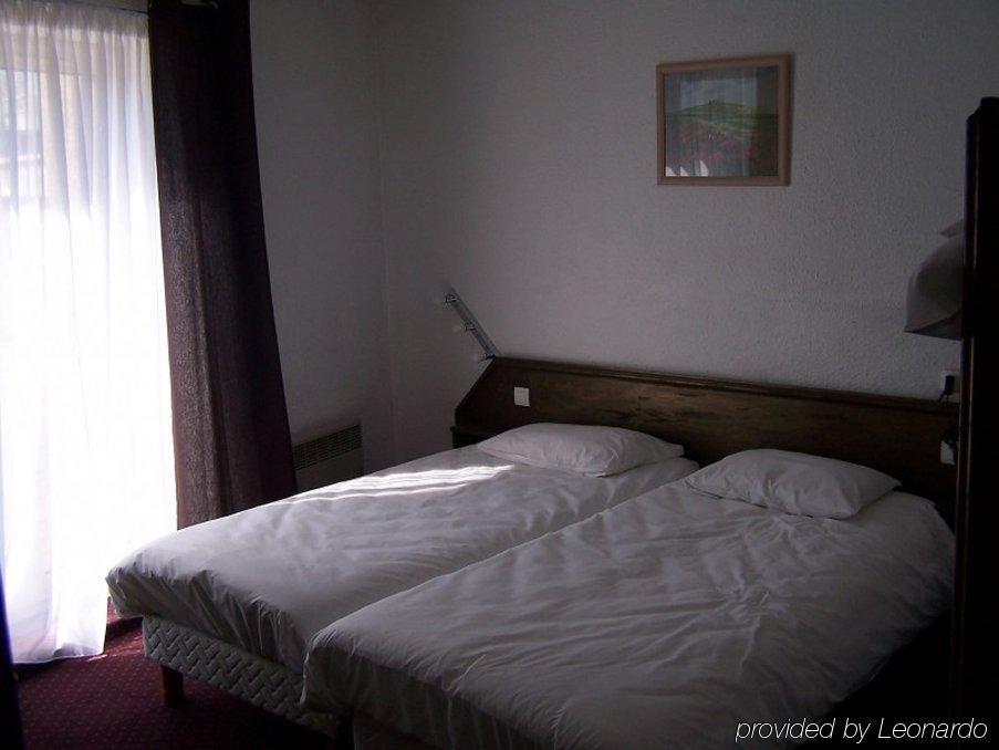 Hotel Le Collonges Fontaines-sur-Saone Rum bild